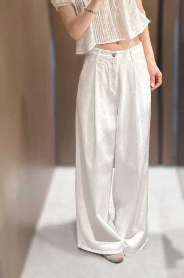 White Jeans