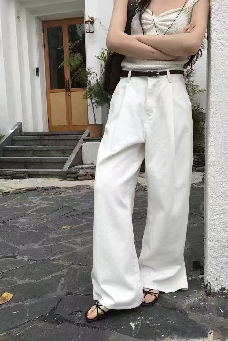 White Jeans