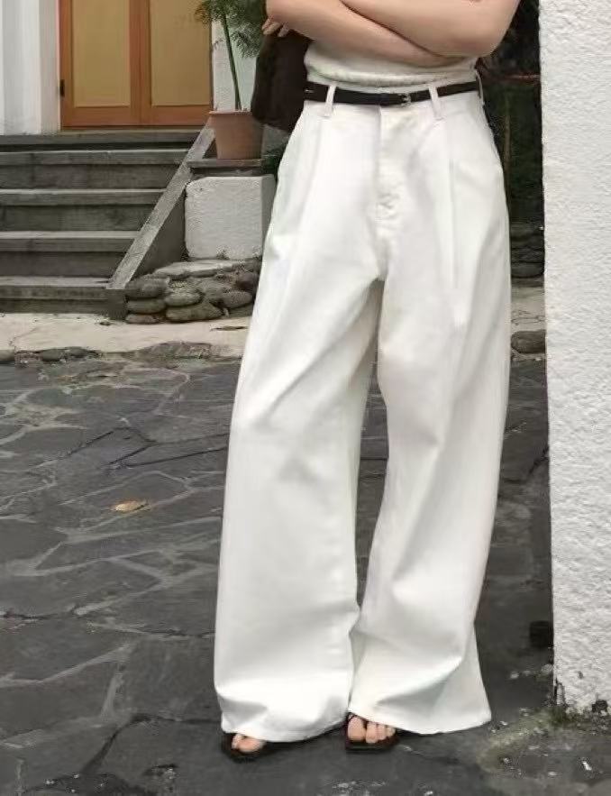 White Jeans
