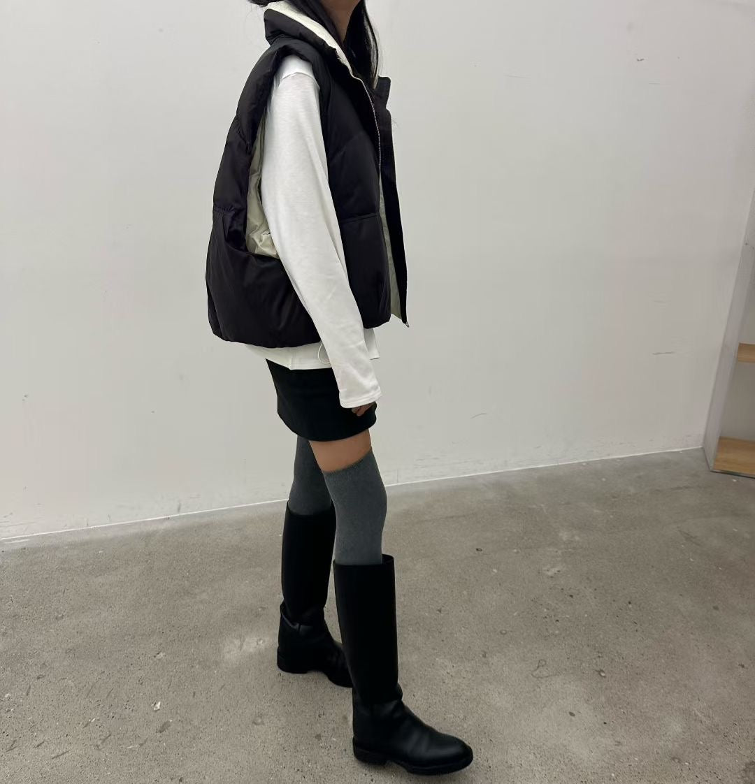 Eyeful Vest Down Jacket (90% Duck Down)