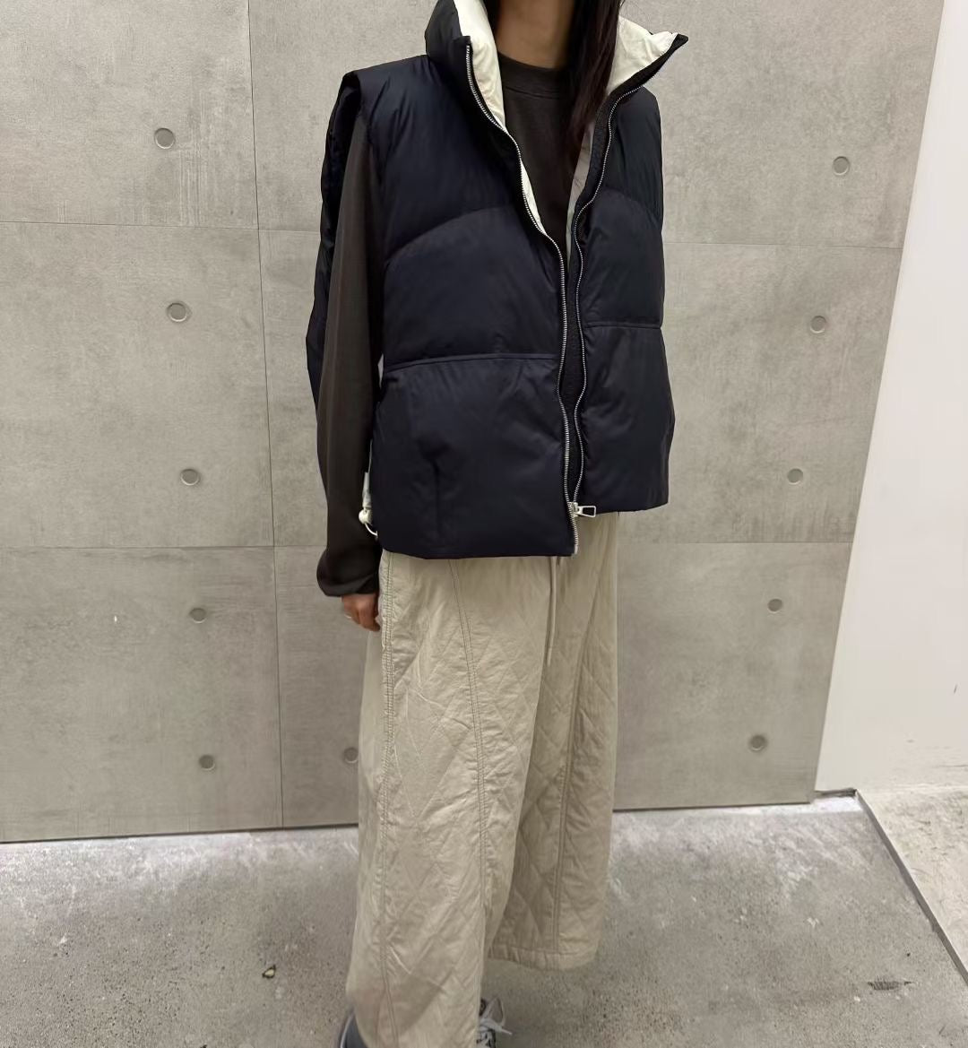 Eyeful Vest Down Jacket (90% Duck Down)