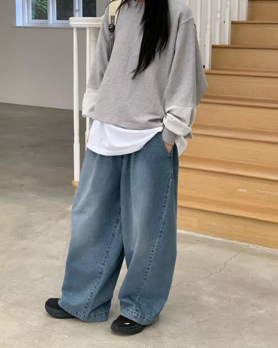 洗水橡筋腰闊腳牛仔褲